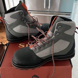 Simms Mens Tributary Wading Boot Striker Grey Rubber Sole—-Size 14 US